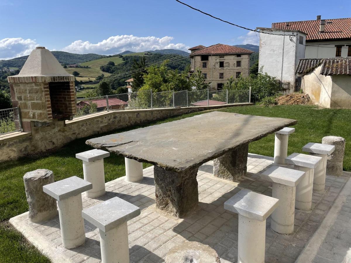 Casa Rural Juangoxenea Ihaben 외부 사진